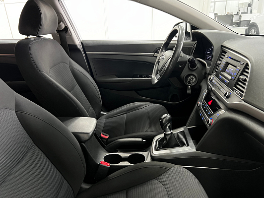 Hyundai Elantra Start, 2017 года, пробег 173500 км