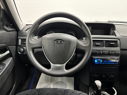 Lada (ВАЗ) Priora Standard 21702-40-050, 2016 года, пробег 131967 км