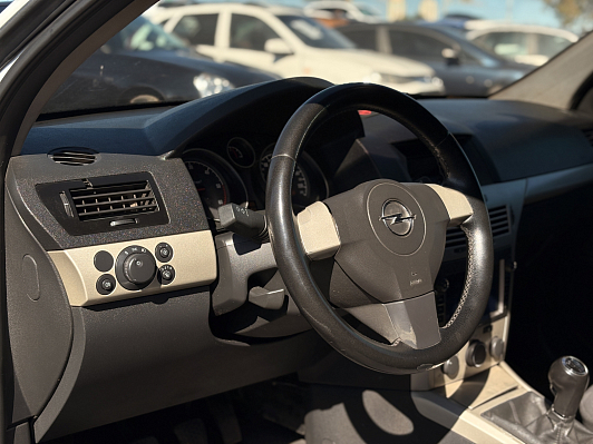 Opel Astra, 2008 года, пробег 234583 км