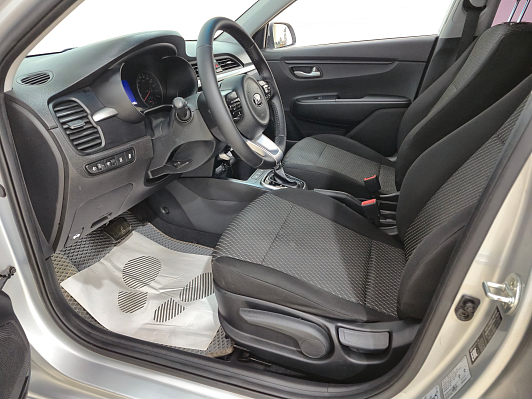 Kia Rio Luxe RED Line, 2019 года, пробег 154459 км