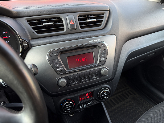 Kia Rio Prestige, 2013 года, пробег 208620 км
