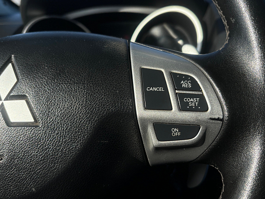 Mitsubishi Outlander Invite, 2008 года, пробег 287647 км