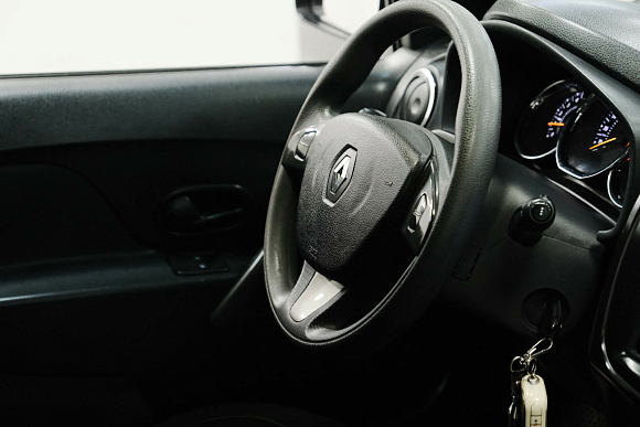 Renault Sandero Confort, 2017 года, пробег 118285 км