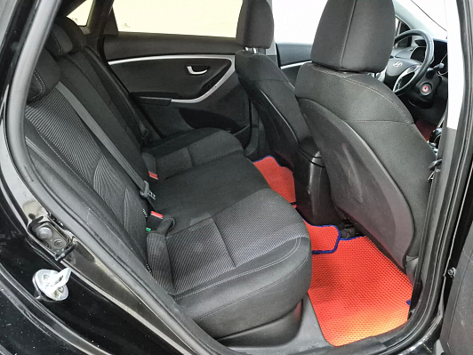 Hyundai i30 Classic, 2012 года, пробег 252075 км