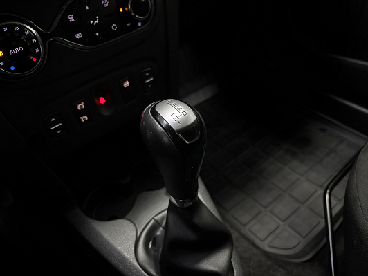 Renault Sandero Stepway Drive, 2019 года, пробег 66327 км