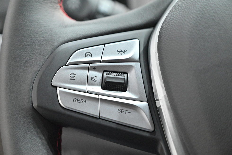 Changan Eado Plus Стандарт, белый