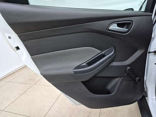 Ford Focus Trend, 2015 года, пробег 225123 км
