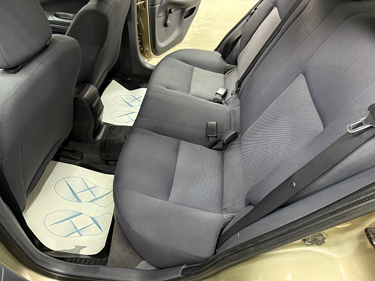 Nissan Almera, 2004 года, пробег 237670 км