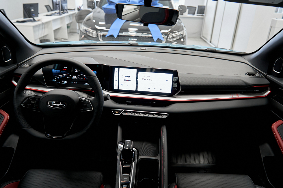 Geely Coolray Flagship, голубой