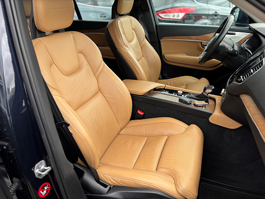 Volvo XC90 Inscription, 2015 года, пробег 97207 км