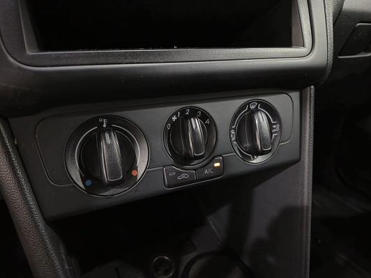 Volkswagen Polo Trendline, 2017 года, пробег 77193 км