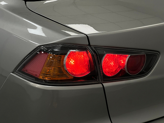 Mitsubishi Lancer Invite, 2012 года, пробег 225000 км