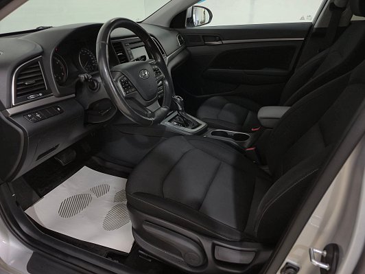 Hyundai Elantra Family, 2018 года, пробег 118061 км