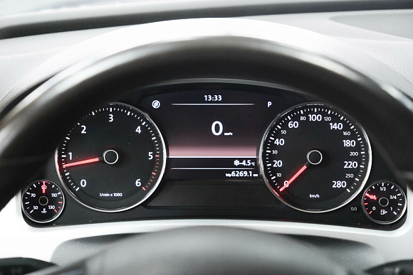 Volkswagen Touareg, 2014 года, пробег 218000 км
