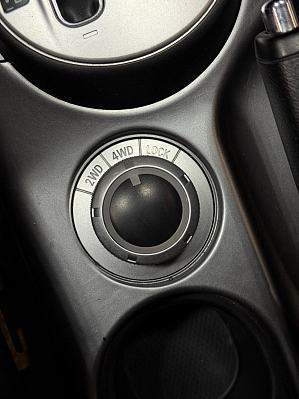 Mitsubishi Outlander Intense, 2008 года, пробег 157530 км