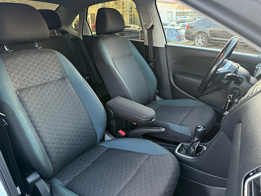 Volkswagen Polo SELECT, 2019 года, пробег 42017 км