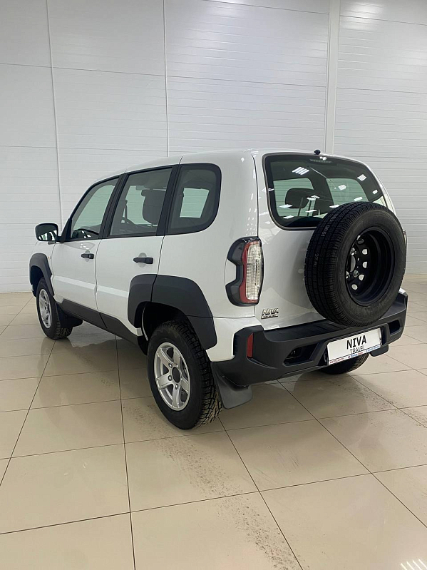 Lada (ВАЗ) Niva Travel Comfort'24 (2023-2024), белый