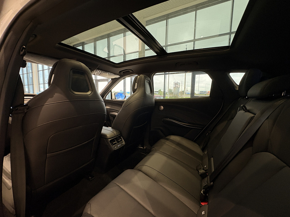 Omoda C7 Active, белый