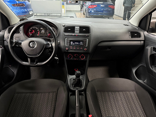 Volkswagen Polo Trendline, 2016 года, пробег 145000 км