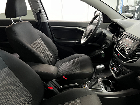 Lada (ВАЗ) Vesta Luxe, 2021 года, пробег 65000 км