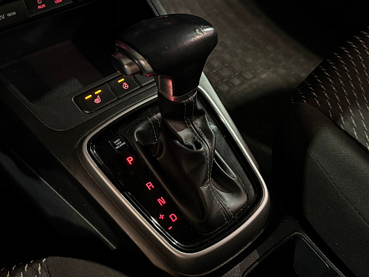 Kia Rio, 2019 года, пробег 157000 км