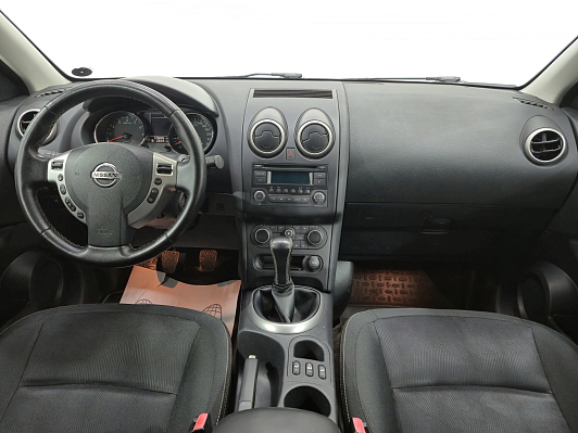 Nissan Qashqai SE, 2012 года, пробег 174638 км