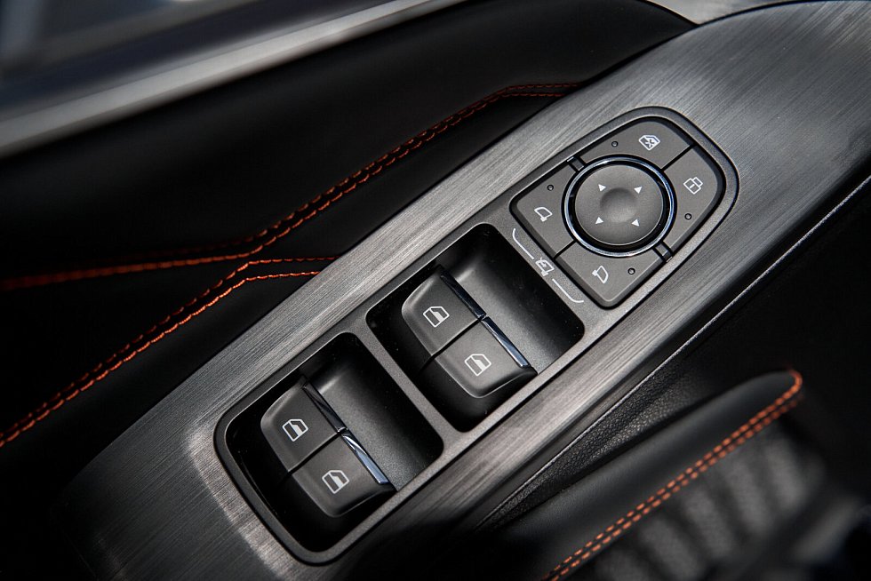Haval F7 Премиум (2026), черный