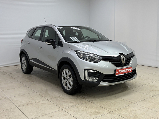 Renault Kaptur Play, 2016 года, пробег 241509 км