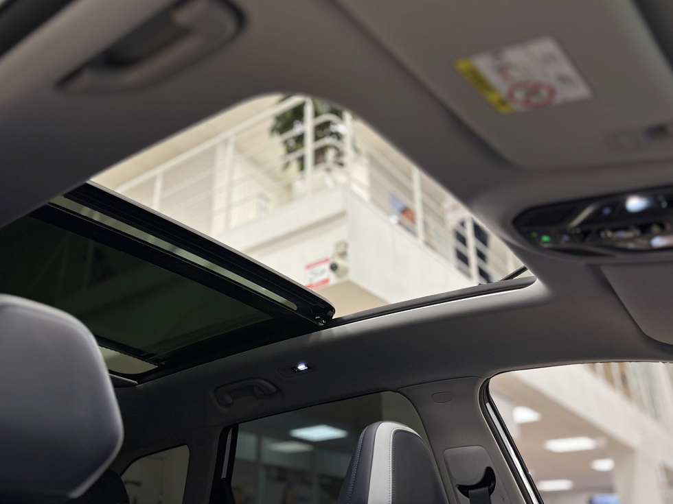 Geely Atlas Luxury, белый