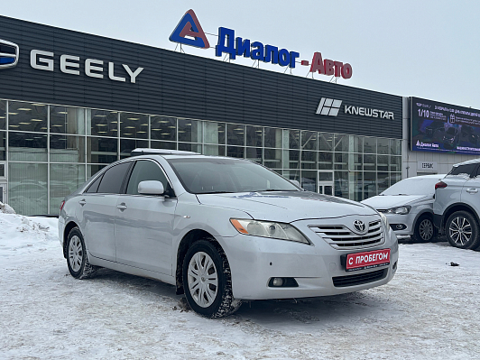 Toyota Camry Комфорт, 2008 года, пробег 267000 км