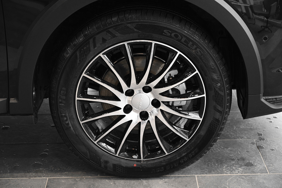 Haval Jolion Оптимум, черный