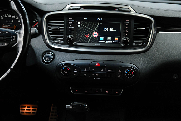 Kia Sorento Premium, 2016 года, пробег 168000 км
