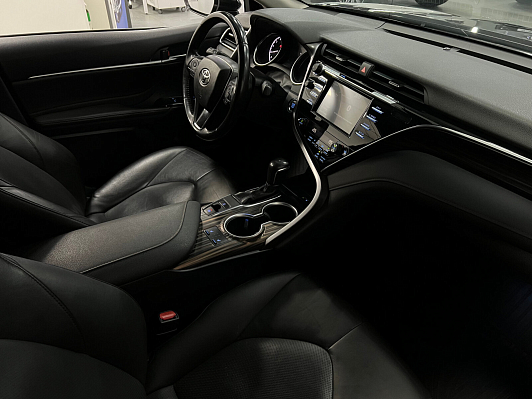 Toyota Camry Элеганс Safety, 2018 года, пробег 95146 км