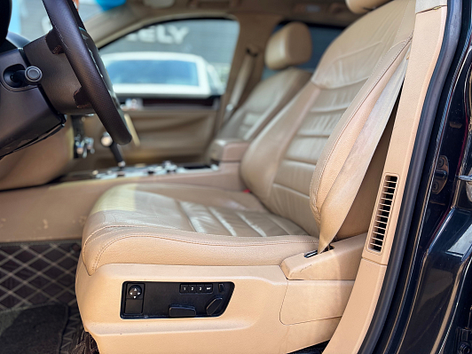 Volkswagen Touareg, 2007 года, пробег 204067 км