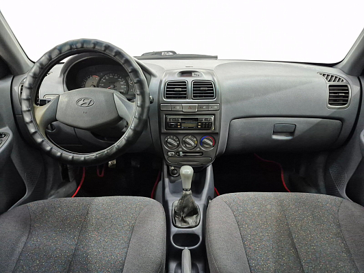 Hyundai Accent, 2004 года, пробег 186615 км