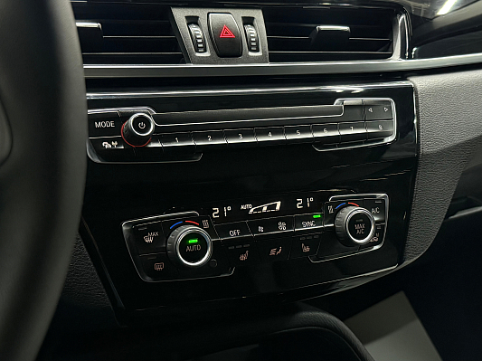 BMW X1 xDrive20d xLine, 2015 года, пробег 161146 км