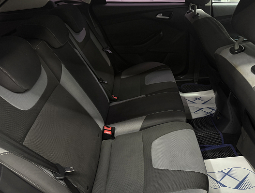 Ford Focus SYNC Edition, 2012 года, пробег 203105 км