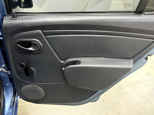 Renault Sandero Authentique, 2012 года, пробег 184439 км