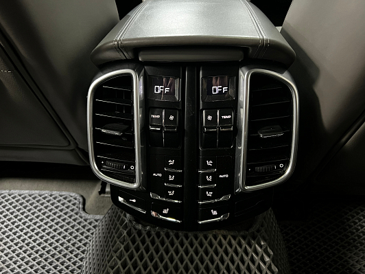 Porsche Cayenne, 2010 года, пробег 182509 км