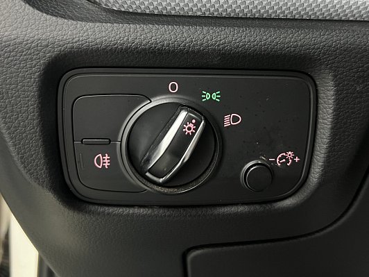 Audi A3 Ambiente, 2015 года, пробег 279296 км