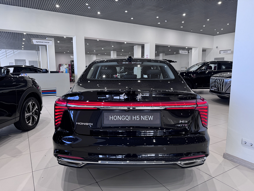 Hongqi H5 Делюкс Плюс (Deluxe+), черный
