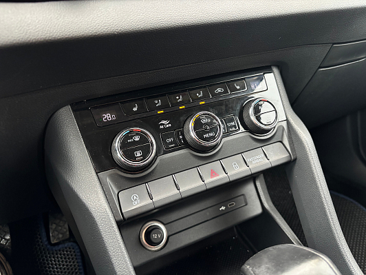 Skoda Karoq Ambition, 2020 года, пробег 159644 км