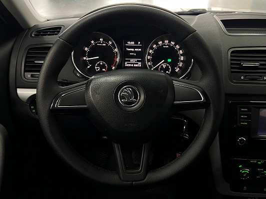 Skoda Yeti Style, 2017 года, пробег 343000 км