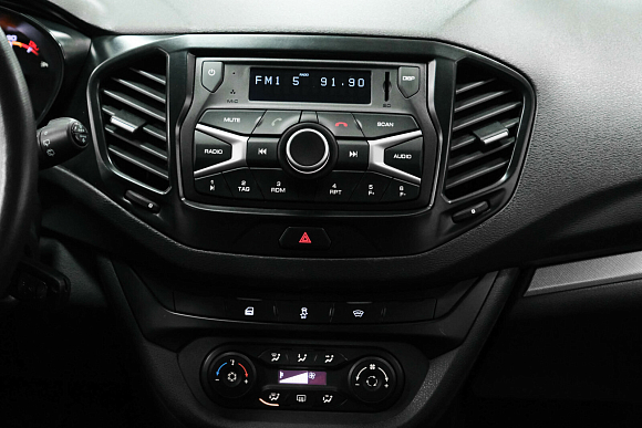 Lada (ВАЗ) Vesta Comfort Winter, 2021 года, пробег 84000 км