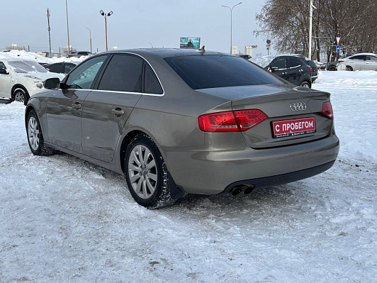 Audi A4, 2010 года, пробег 219615 км