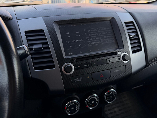Mitsubishi Outlander Instyle, 2010 года, пробег 150900 км