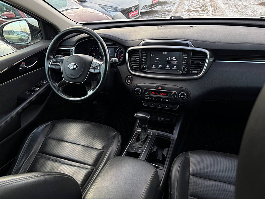 Kia Sorento Luxe, 2018 года, пробег 99342 км