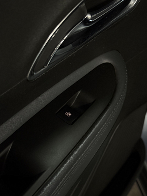 Opel Mokka Cosmo, 2012 года, пробег 180552 км