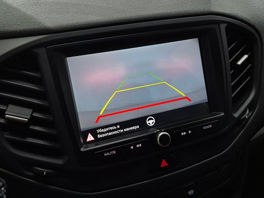 Lada (ВАЗ) Vesta Comfort, 2021 года, пробег 105895 км