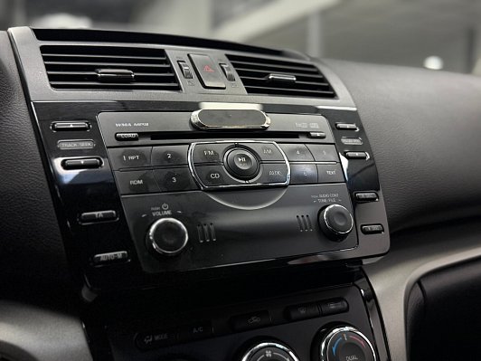 Mazda 6 Touring Plus, 2012 года, пробег 198000 км